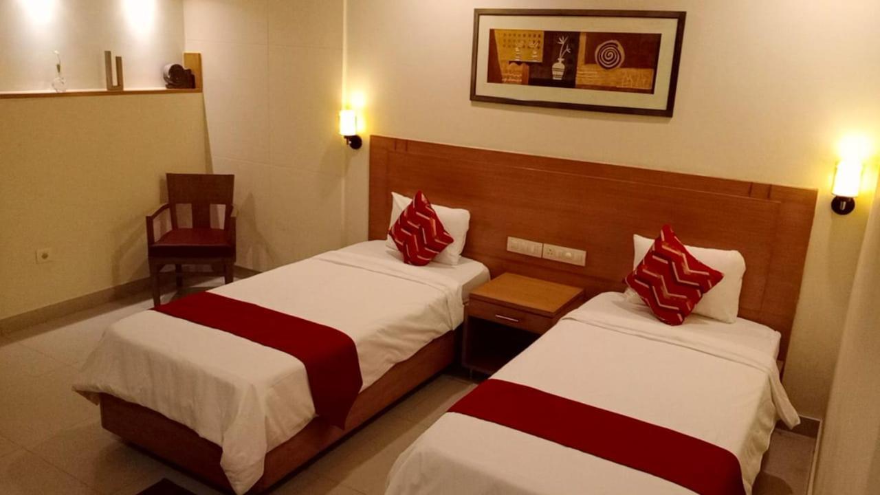 Fabhotel A&M - Nr Lv Prasad Institute, Banjara Hills 海得拉巴 外观 照片