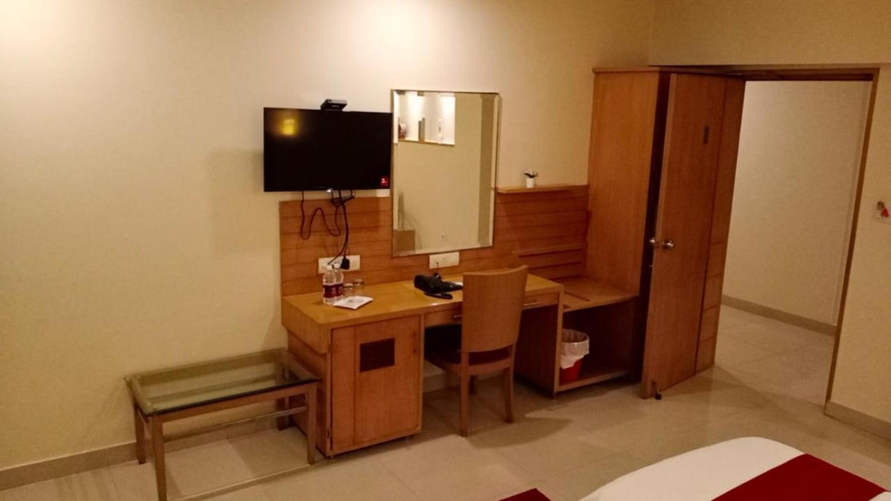Fabhotel A&M - Nr Lv Prasad Institute, Banjara Hills 海得拉巴 外观 照片