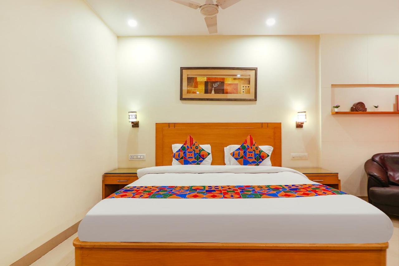 Fabhotel A&M - Nr Lv Prasad Institute, Banjara Hills 海得拉巴 外观 照片